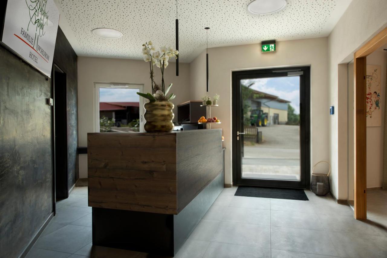 Hotel Zum Gruenen Baum Pfahlheim Zewnętrze zdjęcie