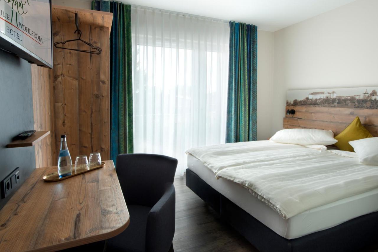 Hotel Zum Gruenen Baum Pfahlheim Zewnętrze zdjęcie